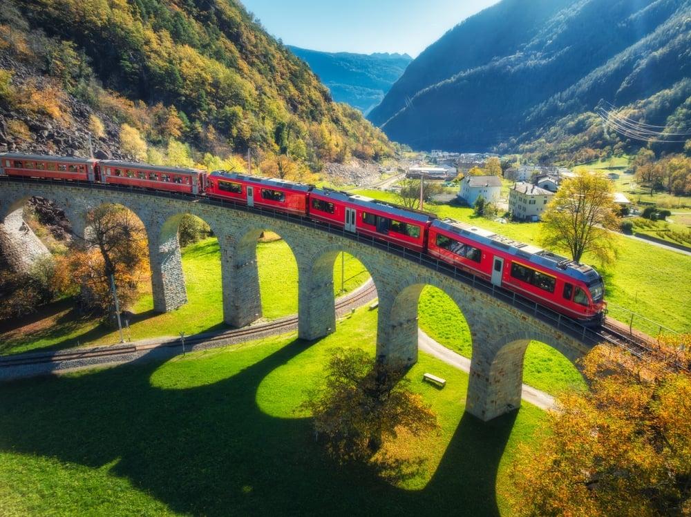 Switzerland Tourist Visa Checklist 2025: Documents, Financial Proof & Tips