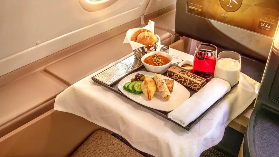 Business class airline meal